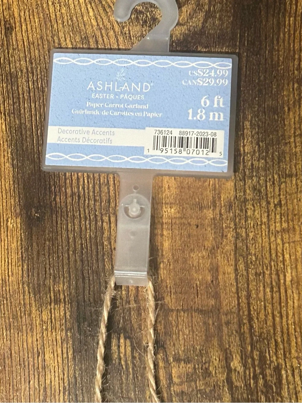 Ashland Paper Carrot Garland